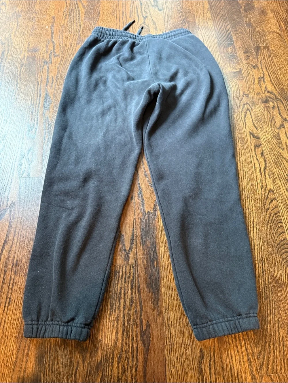 Holister relaxed jogger men’s size XS used condition